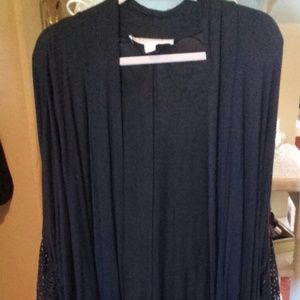 Woman's black Duster (Badgley Mischka)